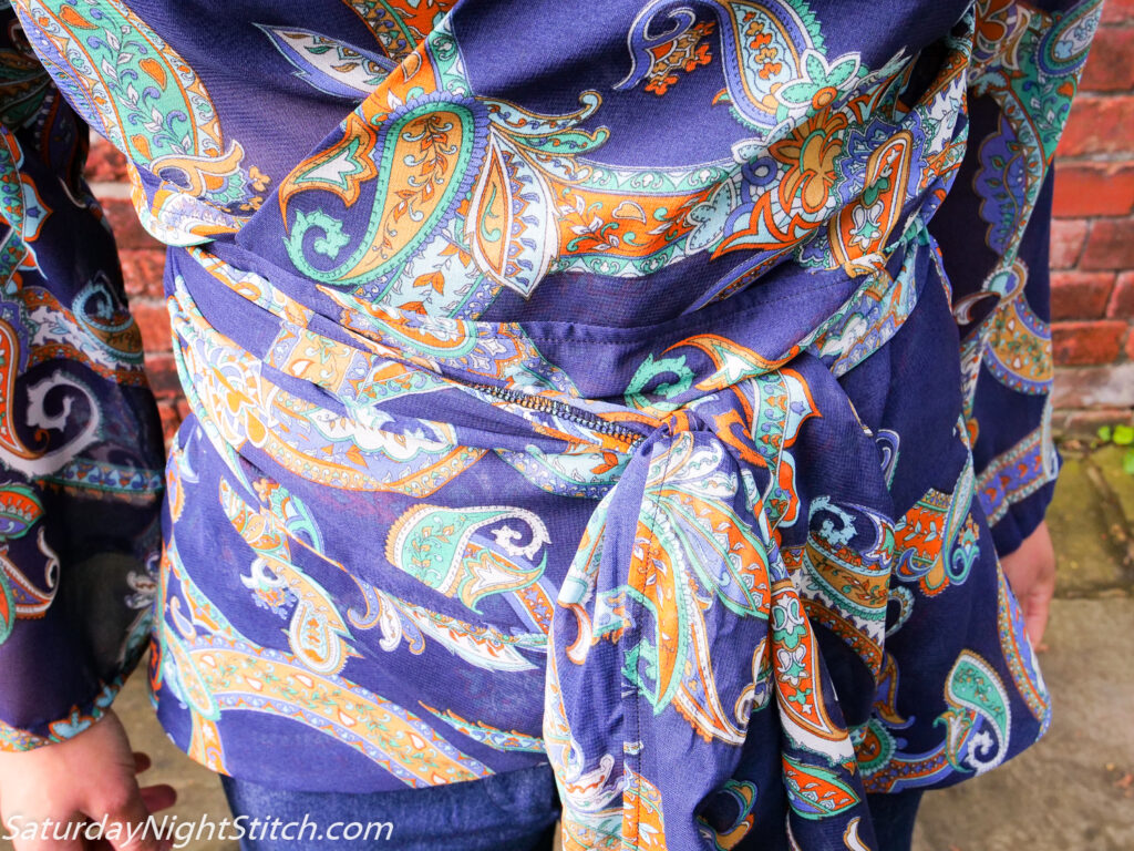 Burda 3/2019 #110 Sewing Pattern Review  - Paisley print.