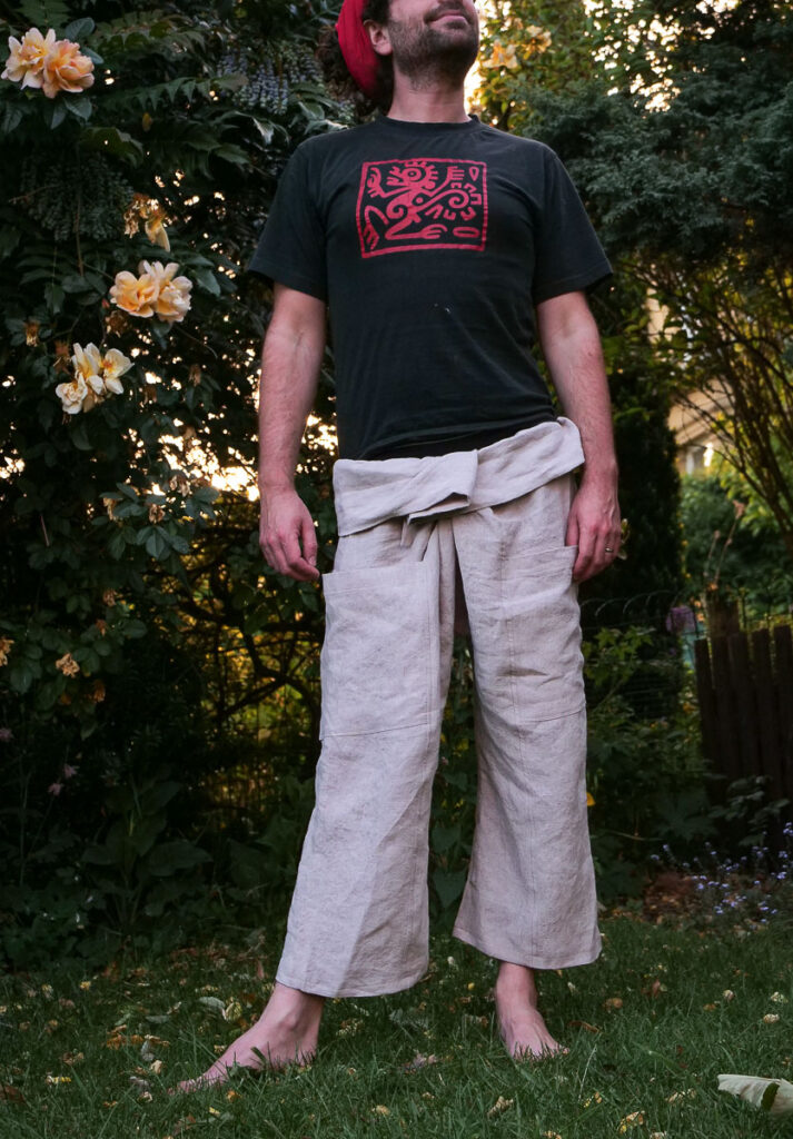 Sew House Seven The Nehalem Pant in Camel Linen sewn for my husband. - tied up in a belt loop.