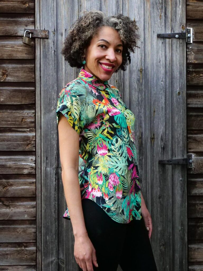 Deer and Doe Sewing Pattern Melilot Shirt Pattern Review - Saturday Night Stitch - a sewing blog