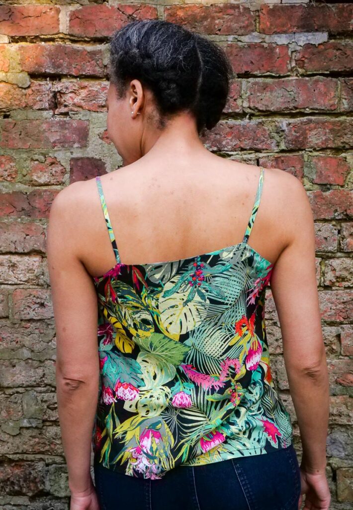 Grasser No. 595 Sewing Pattern Review | DIY Cami Sewing Project | Saturday Night Stitch - a sewing blog - Back view