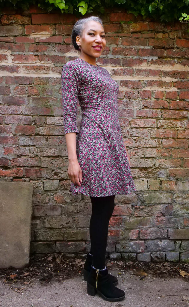 McCalls M7349 Pattern Review | Saturday Night Stitch - a sewing blog. Skater dress sewing pattern. Side view.