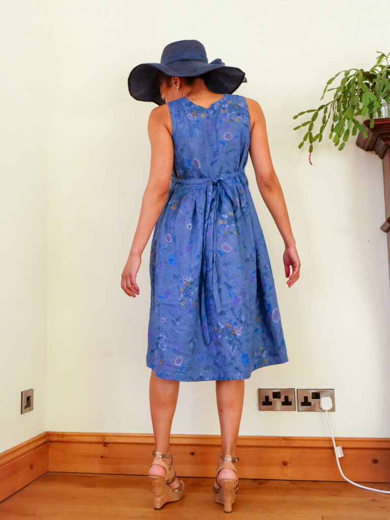 Kate & Rose Giselle Maxi Dress Sewing Pattern Review - Saturday Night Stitch.